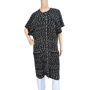 St. John 8 Black White Boucle Knit Short Sleeve Duster Cardigan